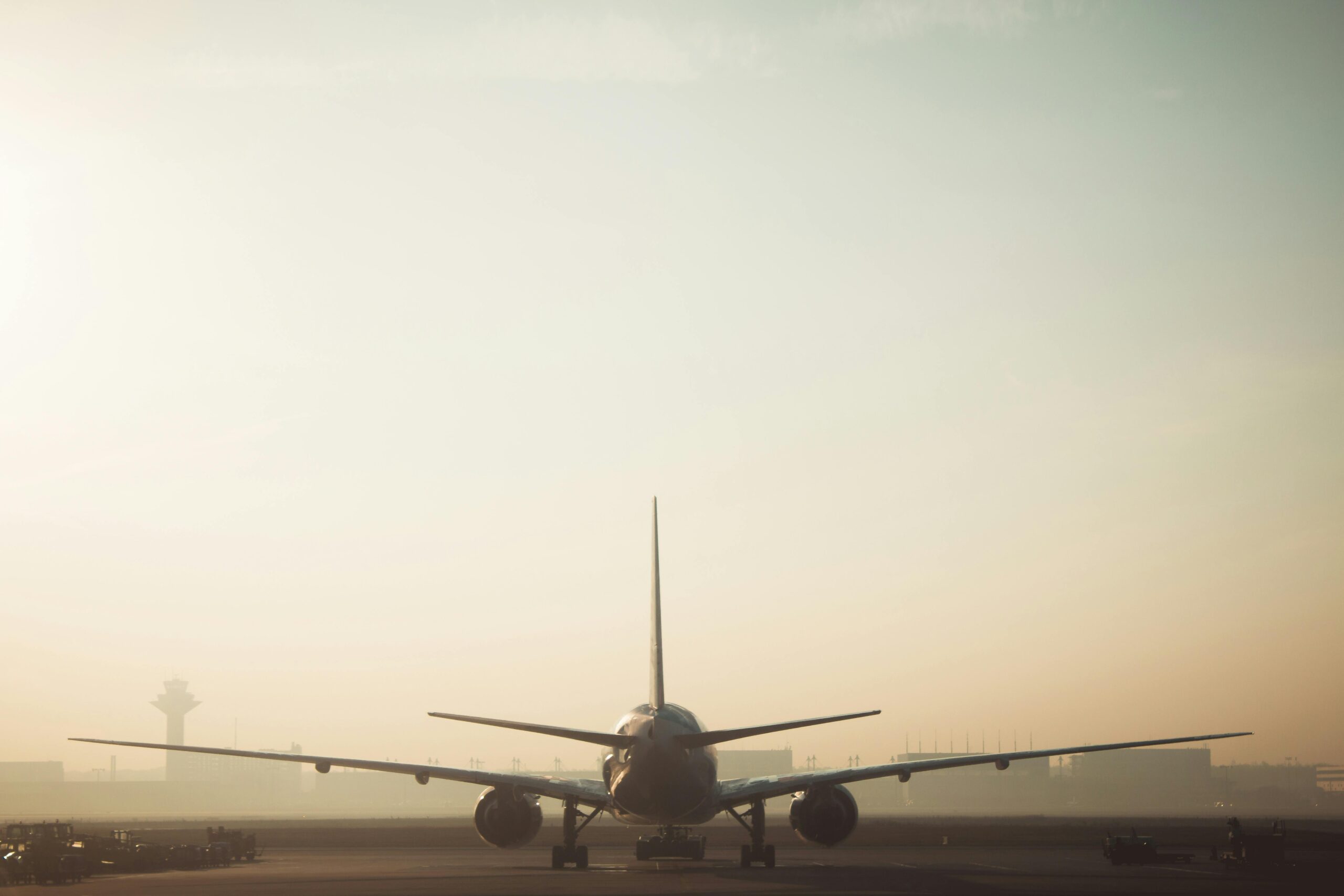 JetBlue and United Partner to Link Loyalty Programs and Expand Access at New York Airports